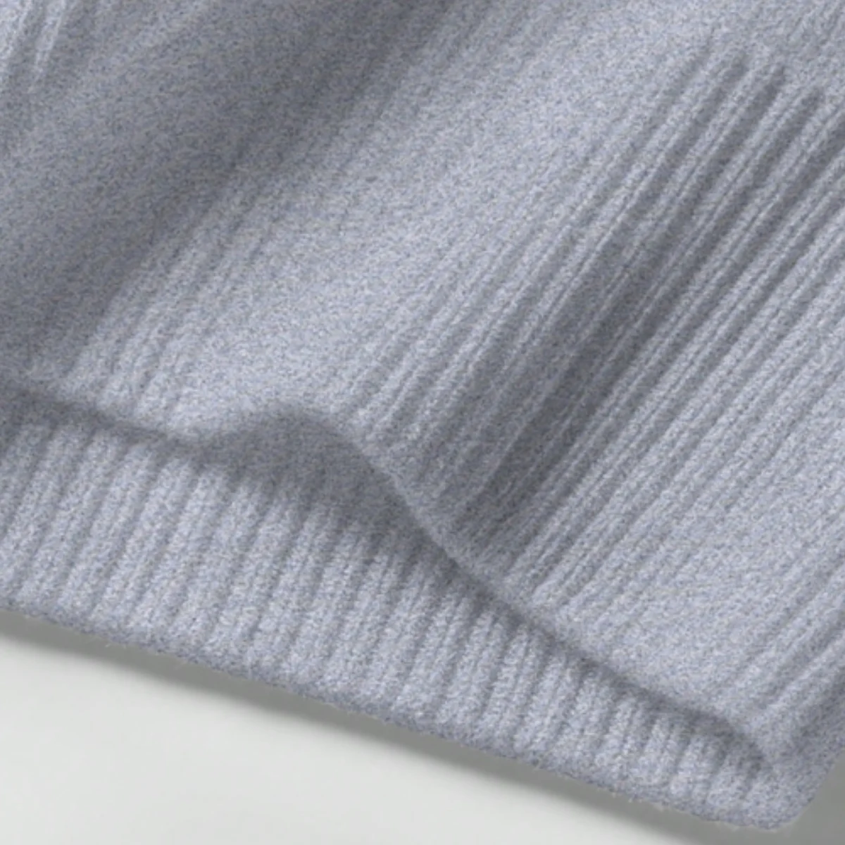 Valère | Cashmere Blend Half Zip Mock Neck