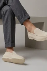 Quirin | Narrow Cut Lined Suede Loafers
