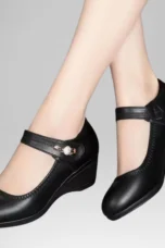 Norma | Grip Sole Mid Heel Pumps