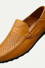 Réal | 100% Leather Perforated Loafers