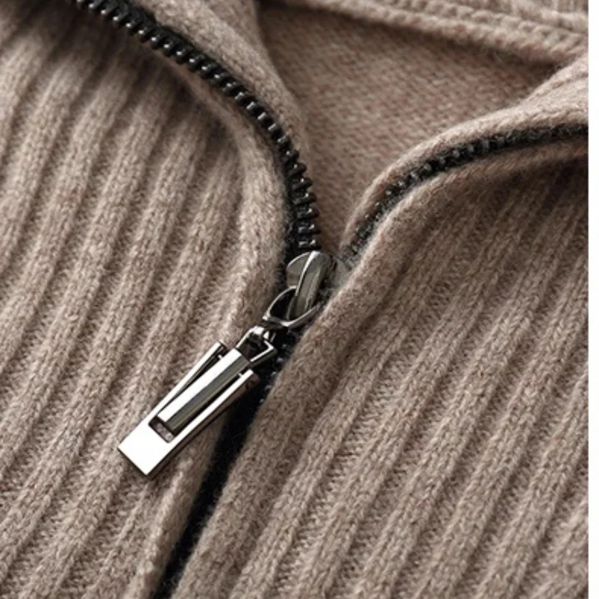 Jean-Baptiste | Cable Knit Half Zip Sweater