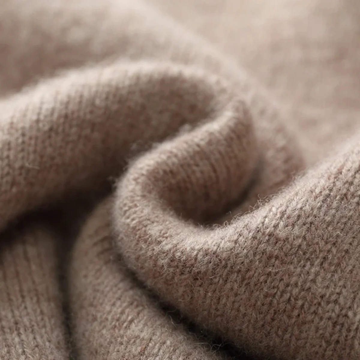 Jean-Baptiste | Cable Knit Half Zip Sweater