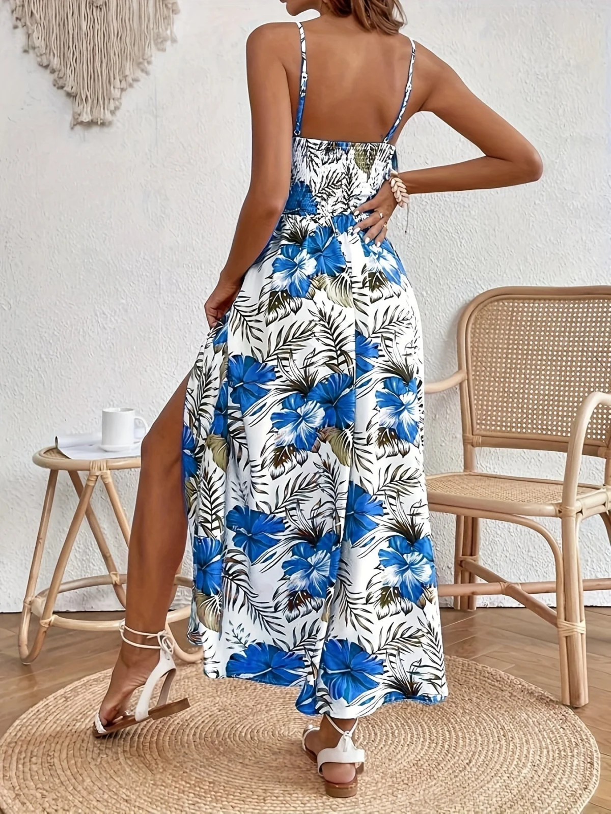 Angélina | Adjustable Strap Maxi Dress