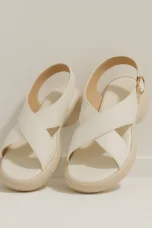 Bathilde | Crossover Band Padded Slides