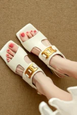 Hortensia | Chain Detail Block Heel Sandals