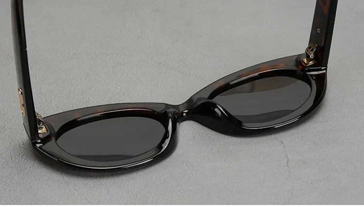Thick Rim Round Sunglasses