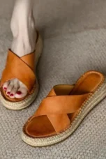 Antonine | Woven Leather Platform Slides