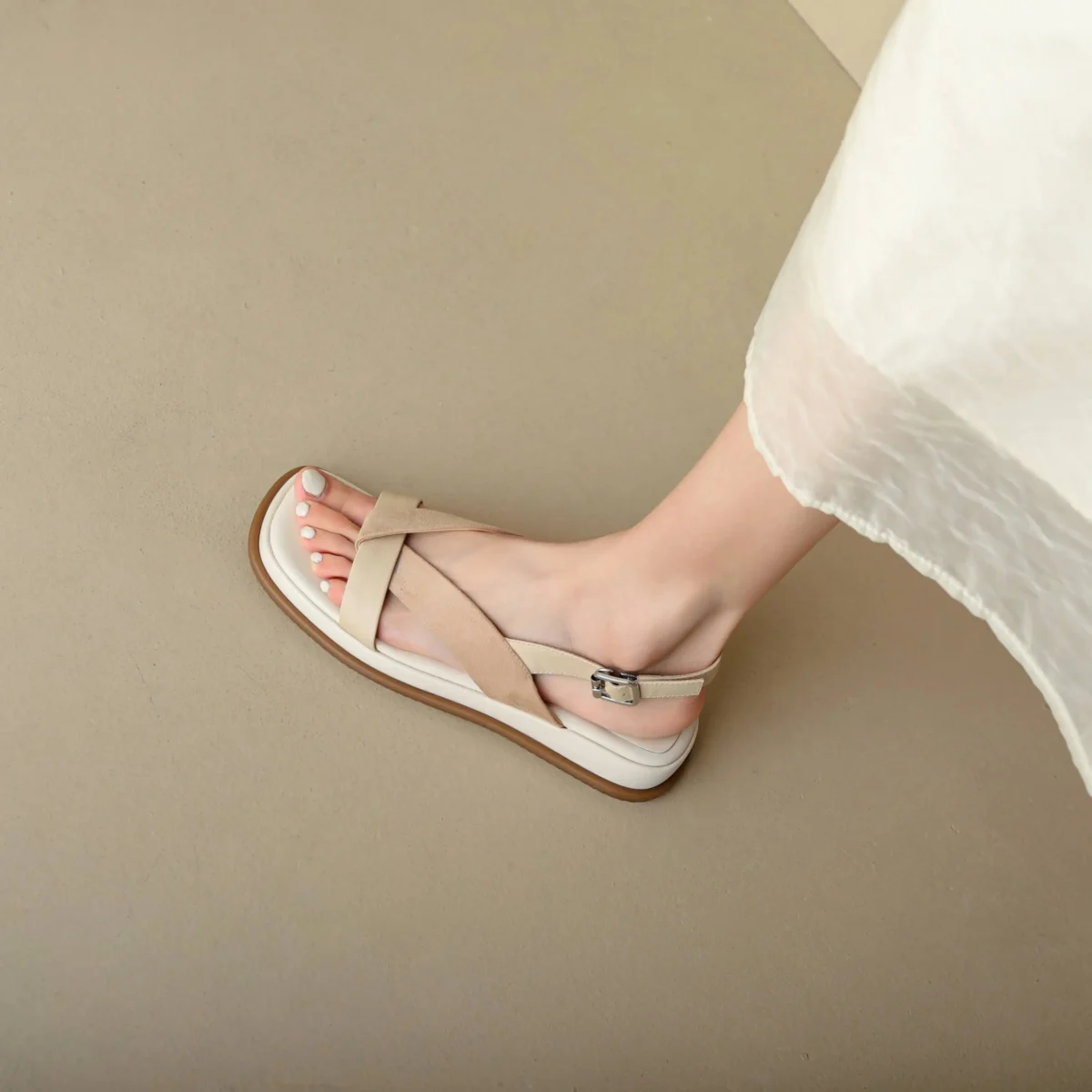 Maximilienne | Leather Low Platform Sandals