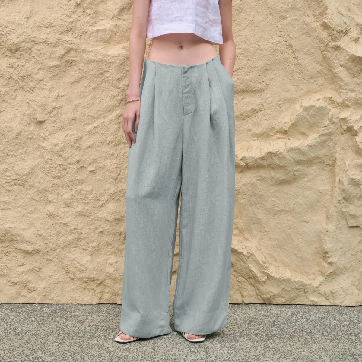 Valentina | Deep Pleated Linen Blend Pants