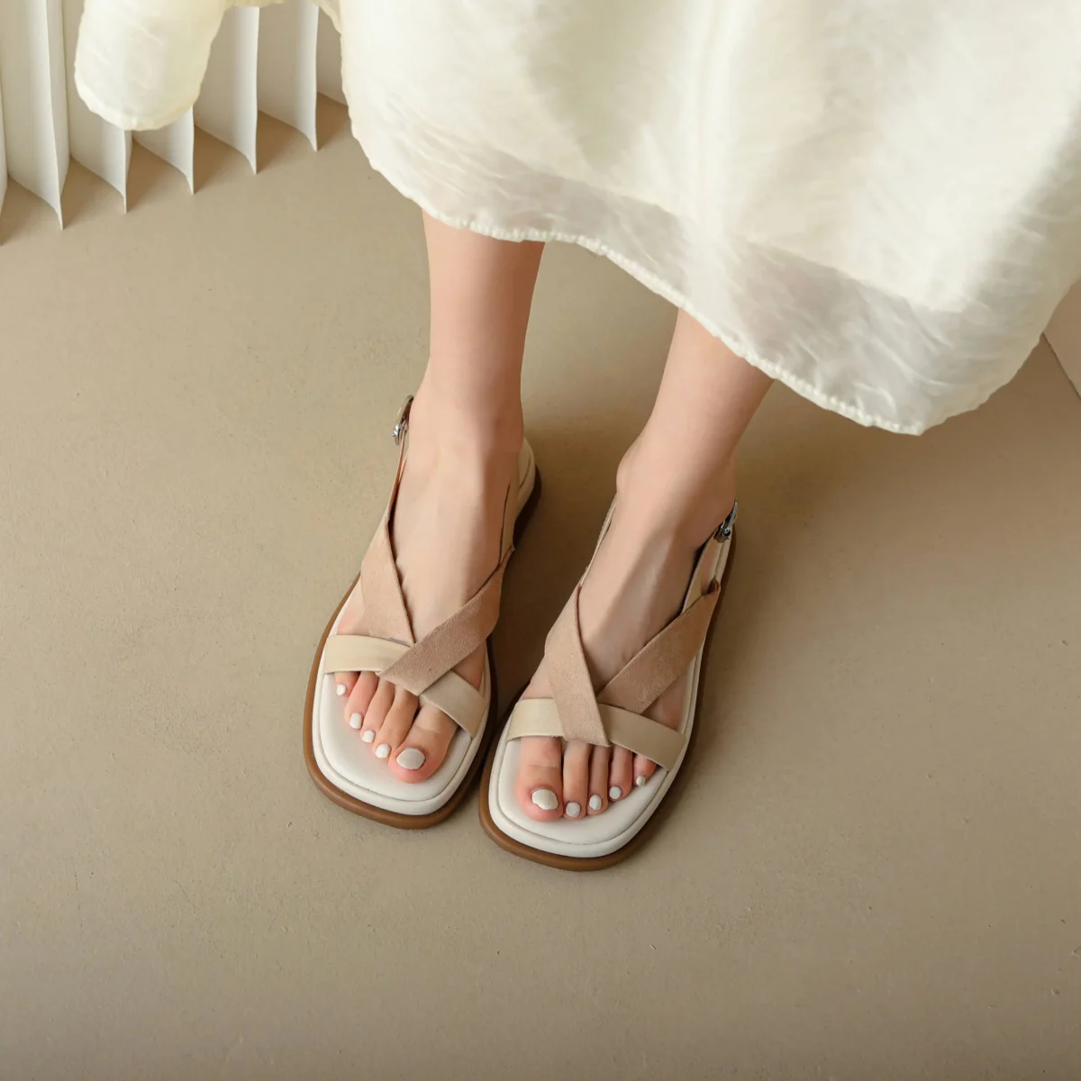 Maximilienne | Leather Low Platform Sandals