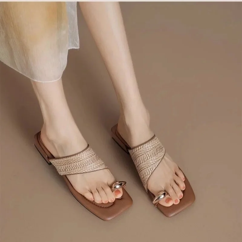 Amanda | Braided Raffia Toe Loop Sandals