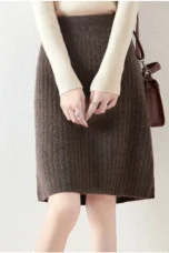 Rejeanne | Ribbed Merino Wool Midi Skirt