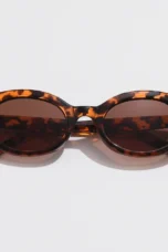 Tortoiseshell Oval Sunglasses