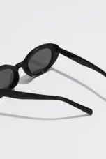 Tortoiseshell Oval Sunglasses