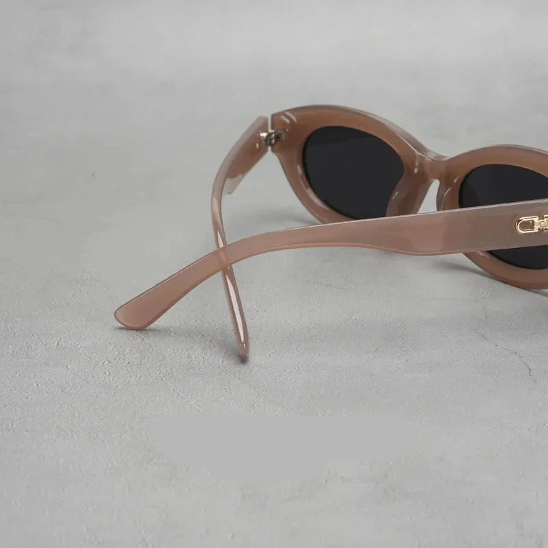 Thick Rim Round Sunglasses