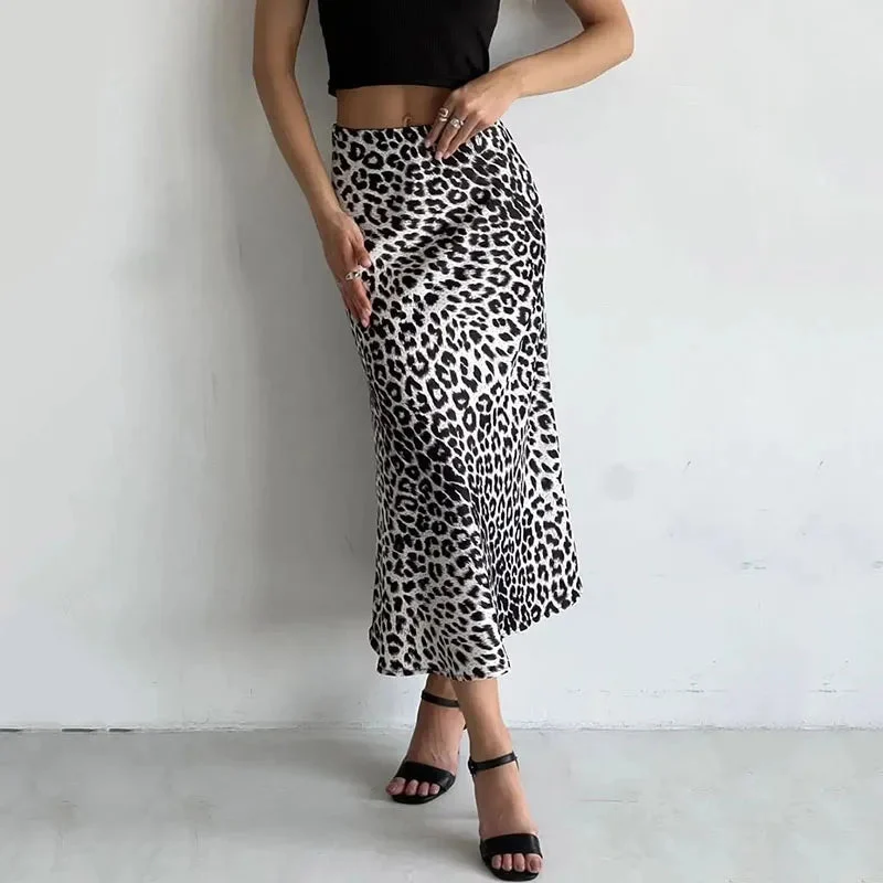 Alexandrine | Leopard Print Satin Skirt