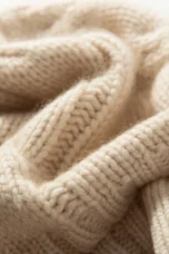 100% Cashmere Cable Knit Beanie