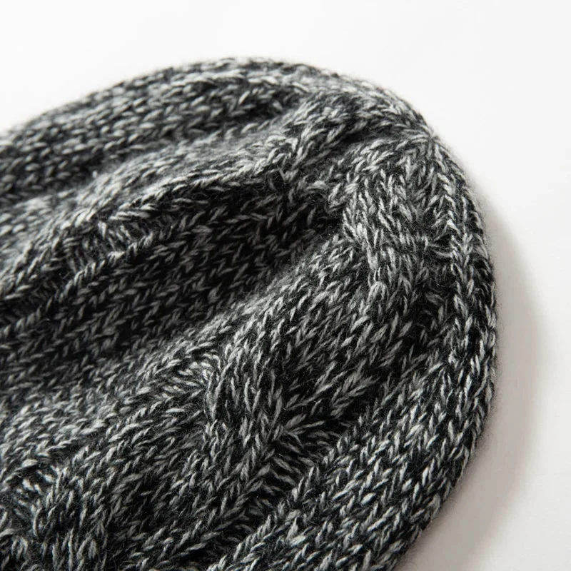 100% Cashmere Cable Knit Beanie