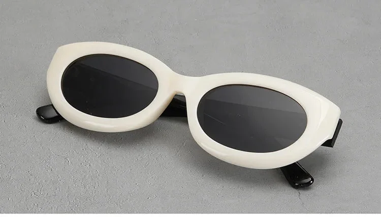 Thick Rim Round Sunglasses