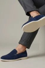Quirin | Narrow Cut Lined Suede Loafers
