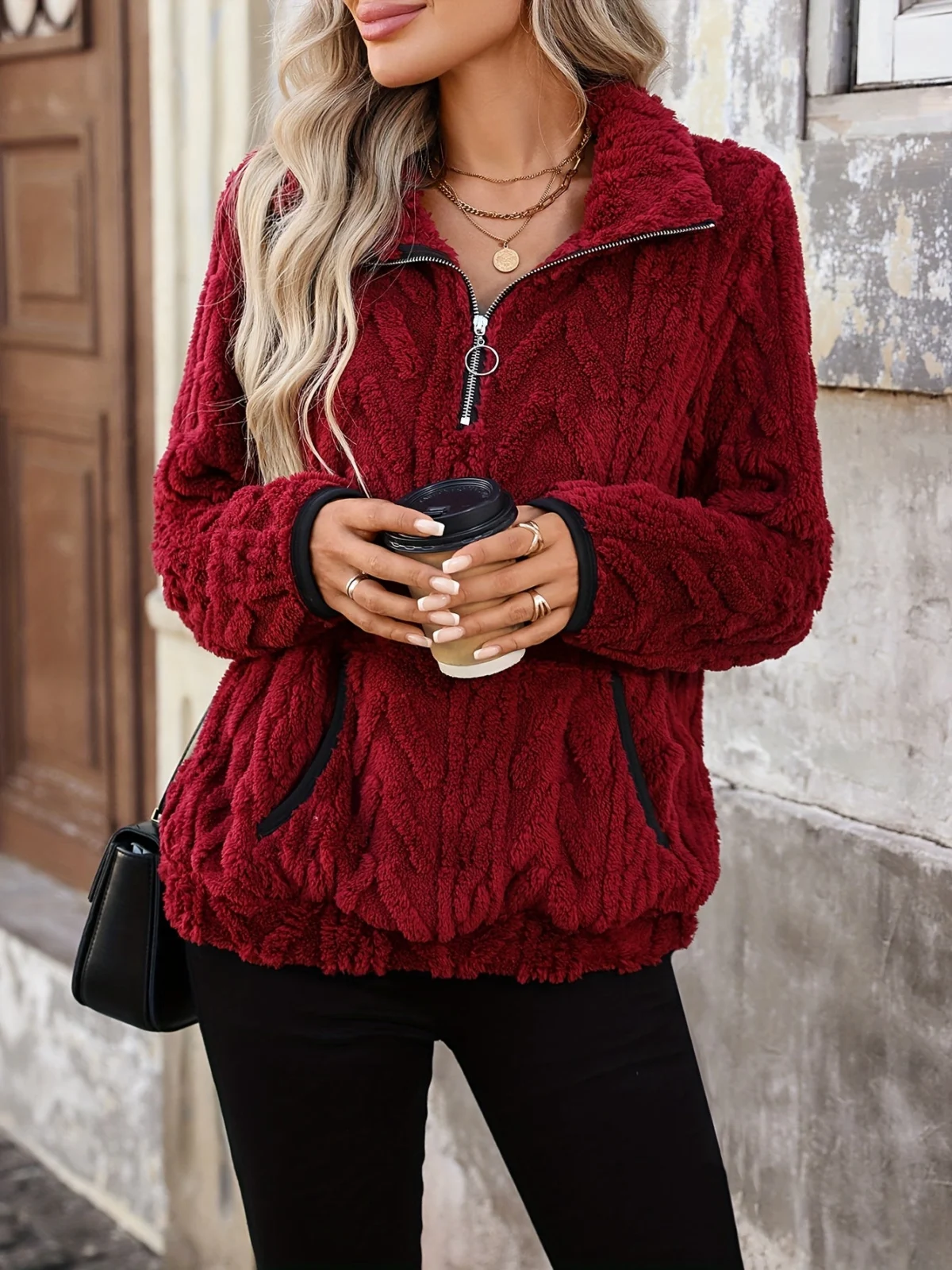Régine | Textured Quarter Zip Sweatshirt