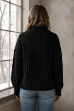 Aerynna | Sophisticated Sweater - Black