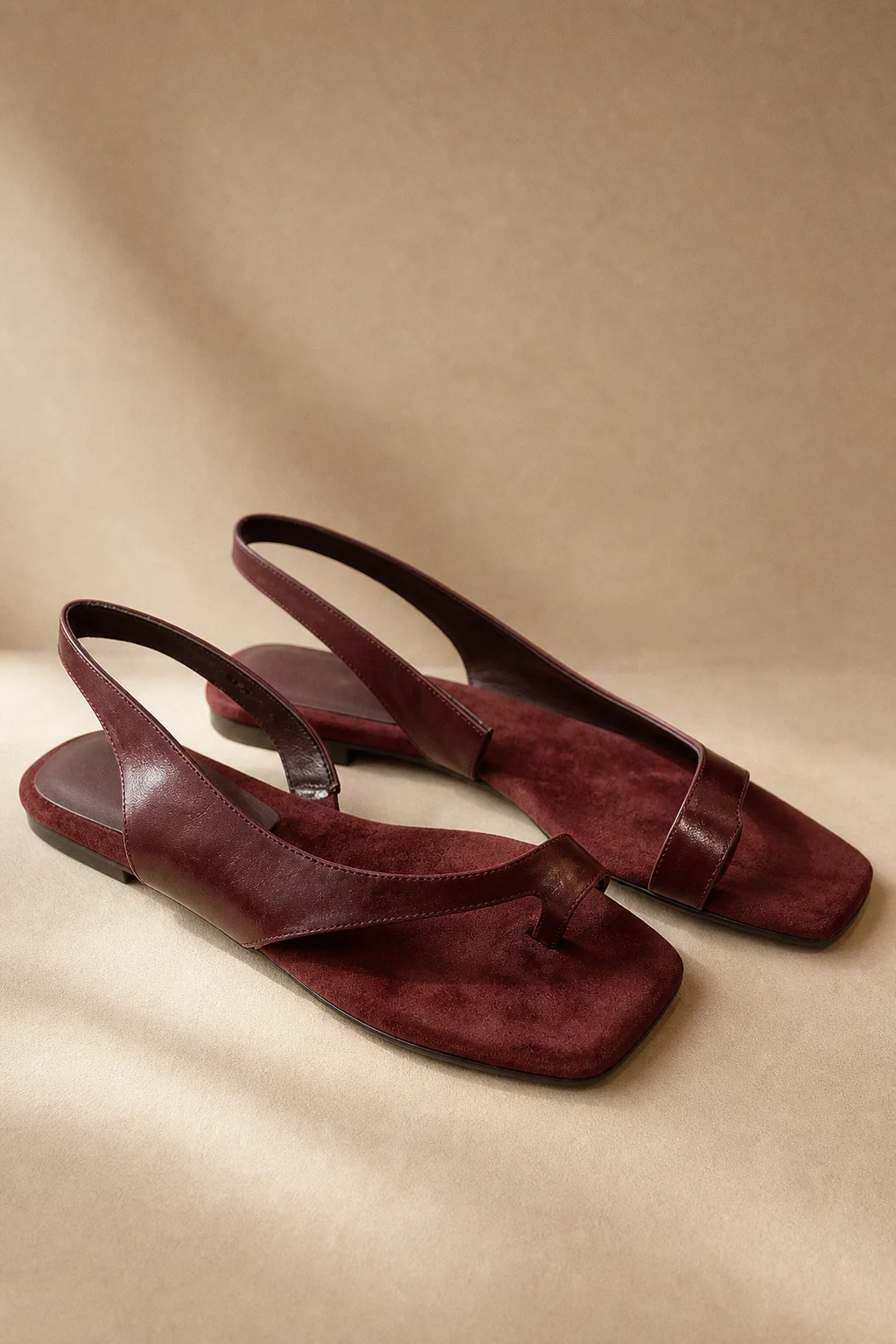Lois | Toe Post Leather Flat Sandals