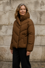 Anouk | 90% Down Cropped Puffer Jacket - Brown