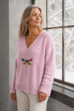 Brooklyn | Dragonfly Print V-Neck Sweater - Pink