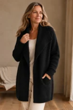 Gilbertine | 30% Cashmere 70% Merino Wool Cardigan – Black