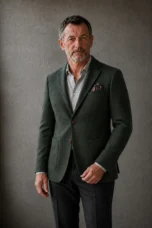 Gravedona green herringbone blazer torso view with natural hands