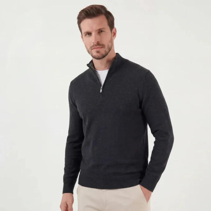 Omer | Stand Collar Quarter Zip Knit