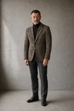 Wool tweed houndstooth blazer full front