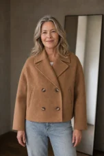 Madeleine | Double-Breasted Short Jacket - Brown