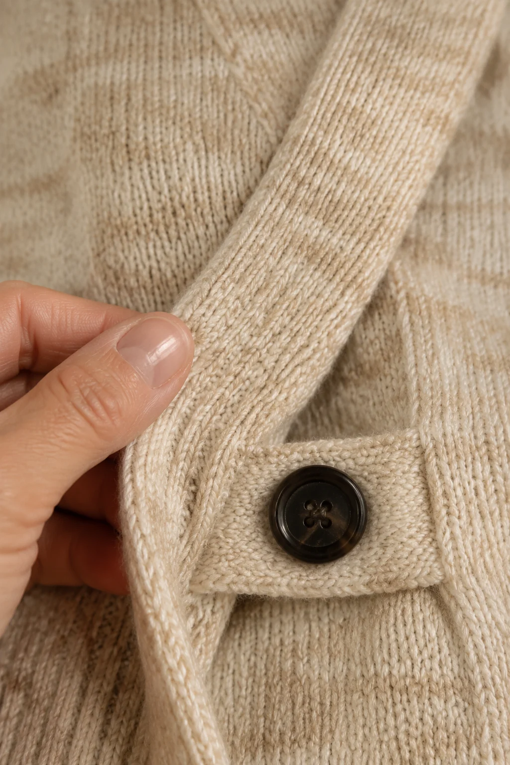 Rosalind | Shawl Collar Long Cardigan - fabric close-up