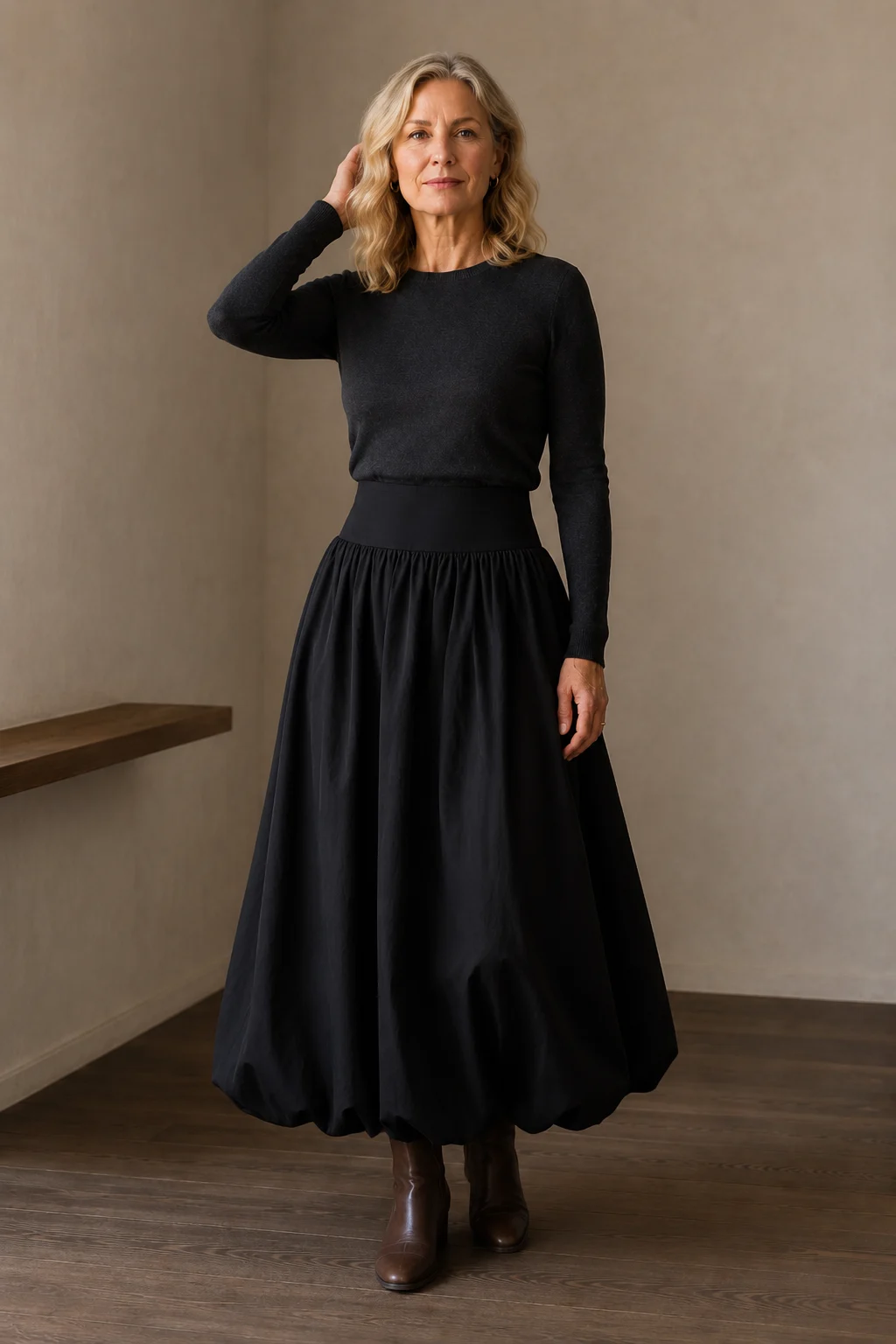 Sybil | Gathered Balloon Hem Skirt - Black